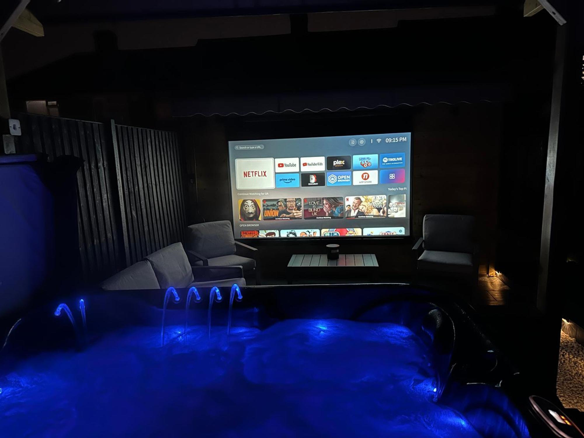 Wild & Free Hot Tub Retreat Apartment Dartford Ngoại thất bức ảnh